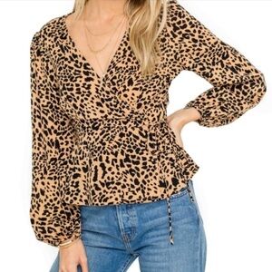 ASTR The Label Leopard Print Long Sleeve Wrap Blouse Size Small